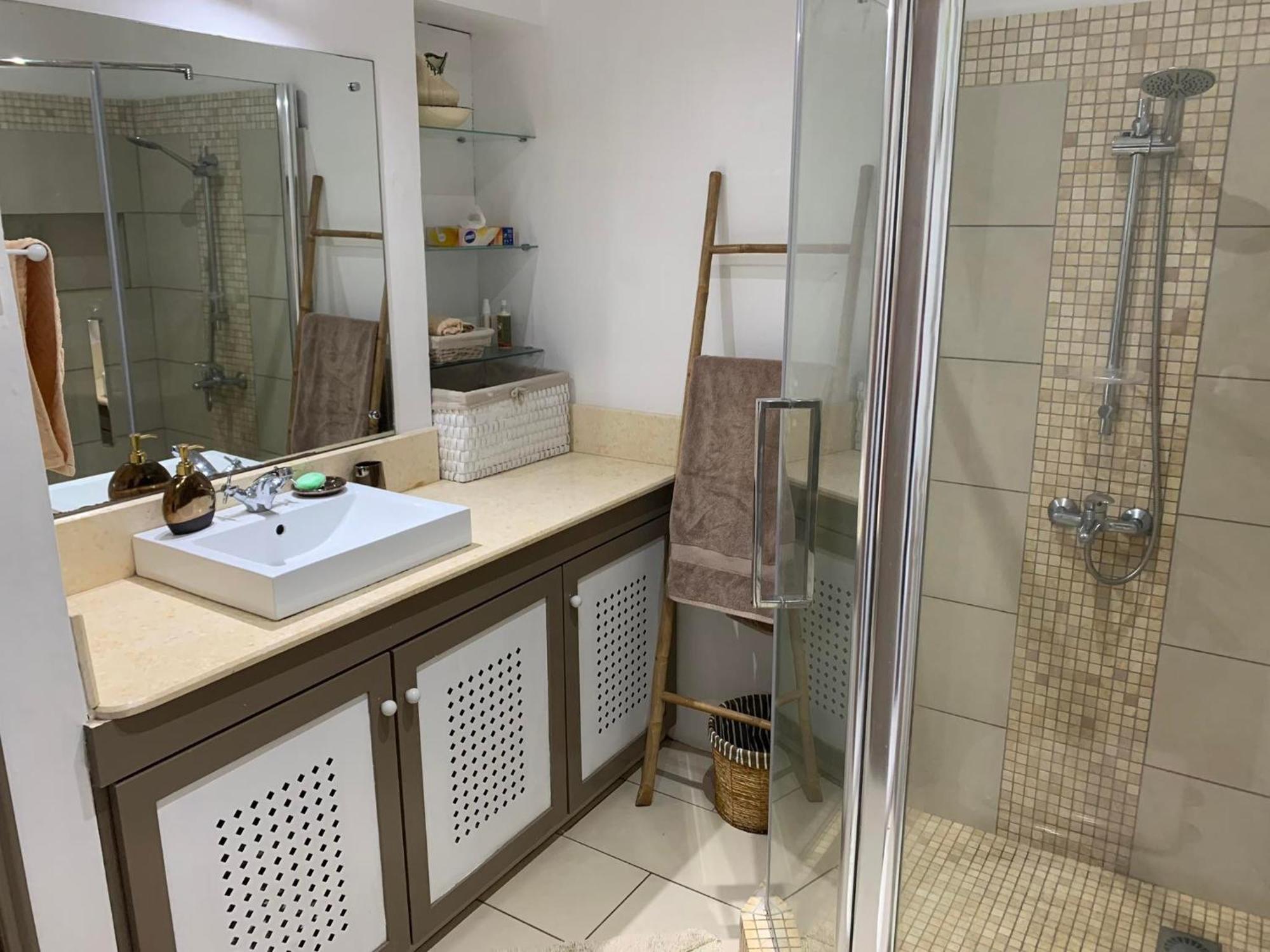 Islands View - Mazor Beach Villas 그랑고브 객실 사진