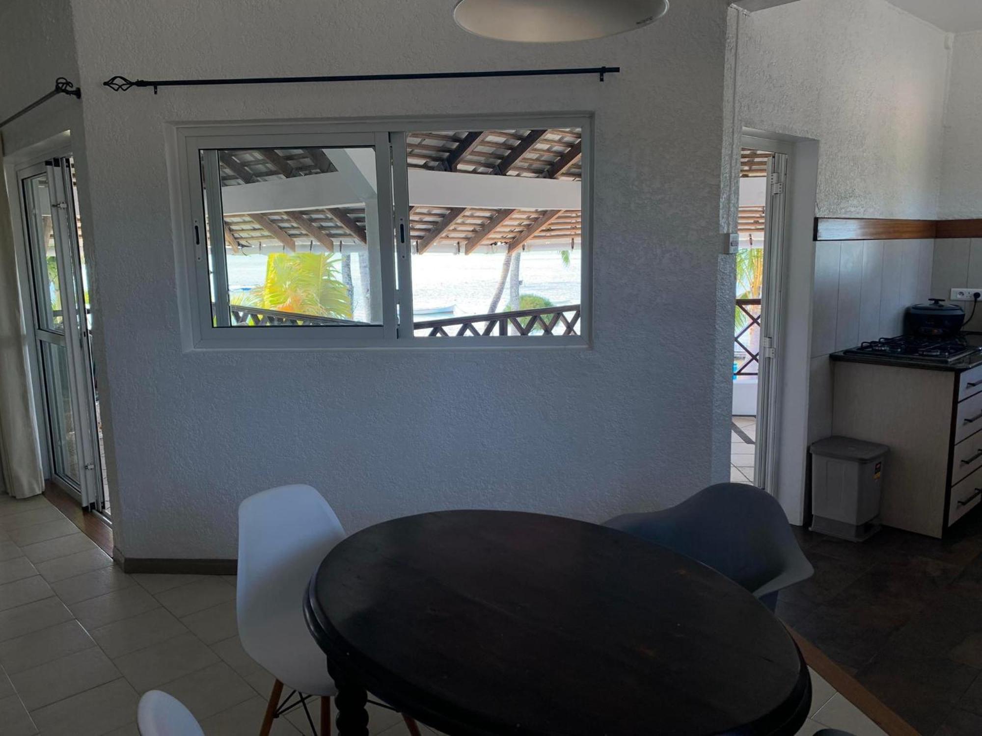 Islands View - Mazor Beach Villas 그랑고브 객실 사진