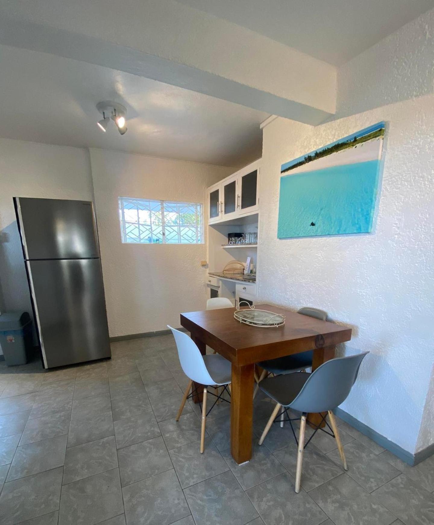 Islands View - Mazor Beach Villas 그랑고브 객실 사진