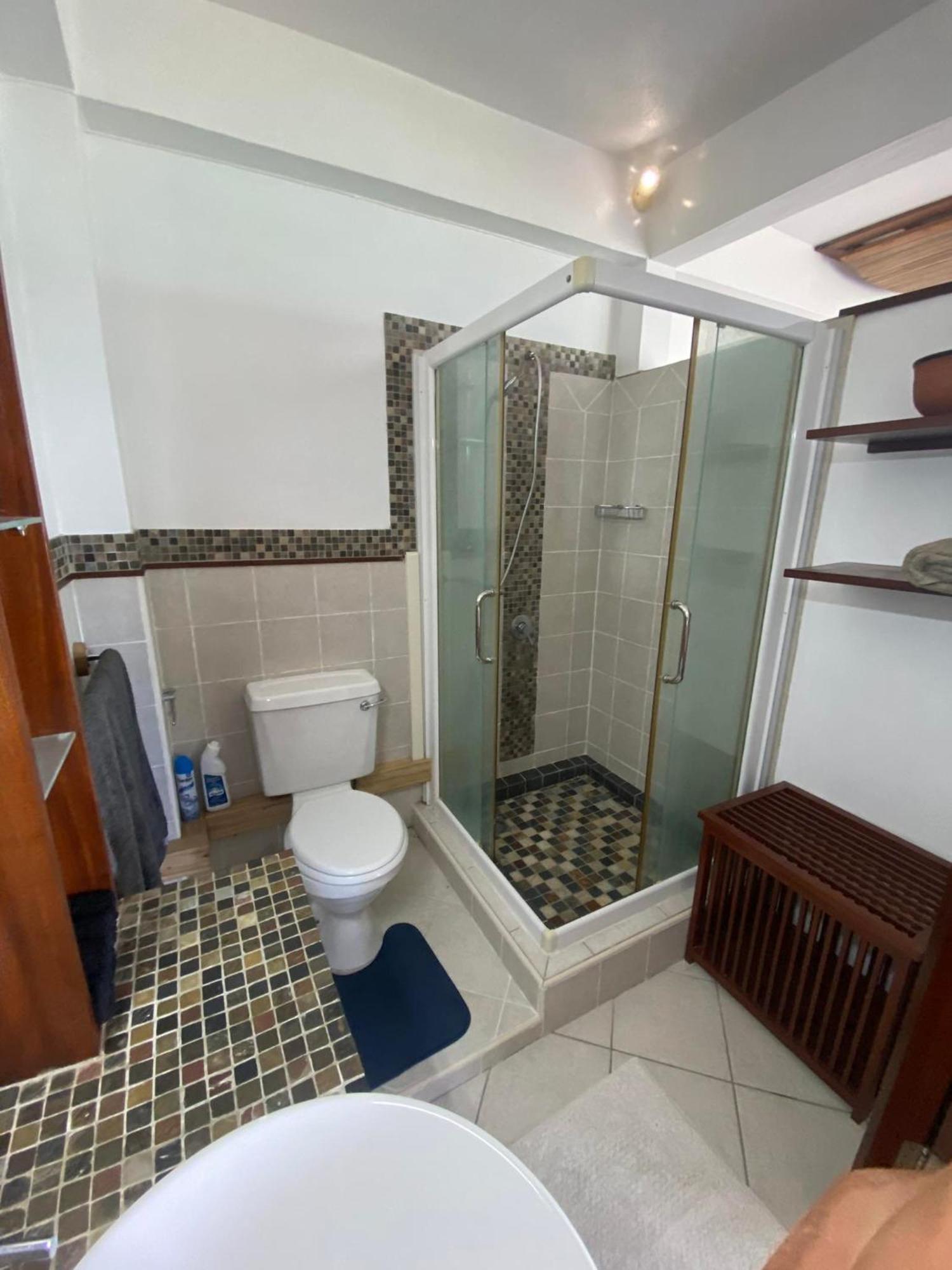 Islands View - Mazor Beach Villas 그랑고브 객실 사진
