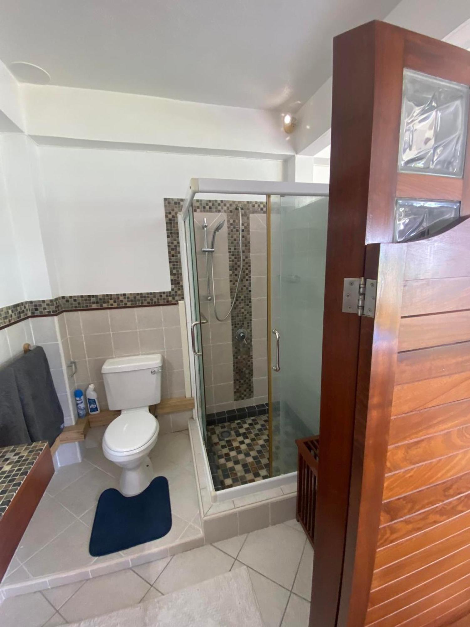 Islands View - Mazor Beach Villas 그랑고브 객실 사진