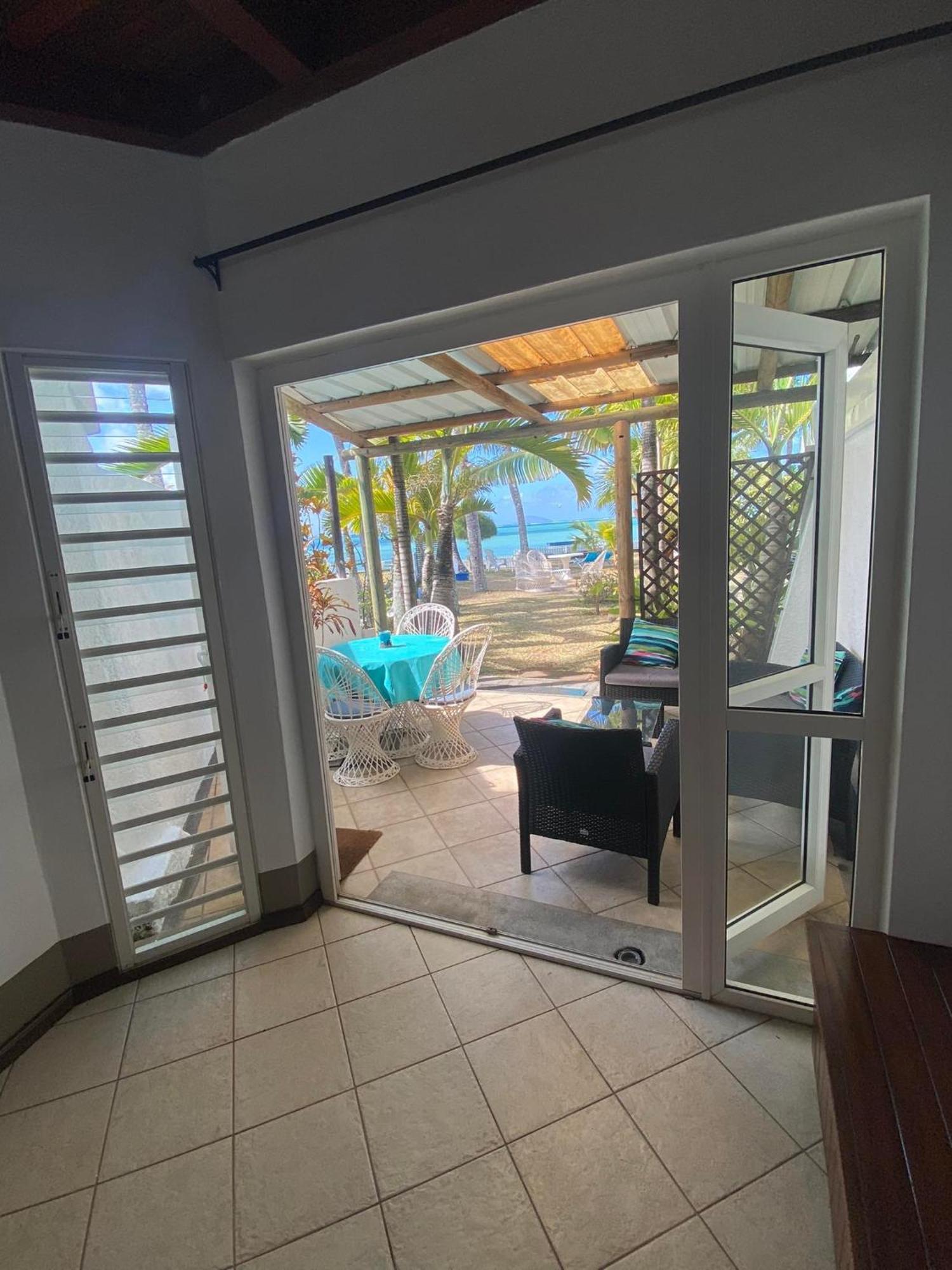 Islands View - Mazor Beach Villas 그랑고브 객실 사진