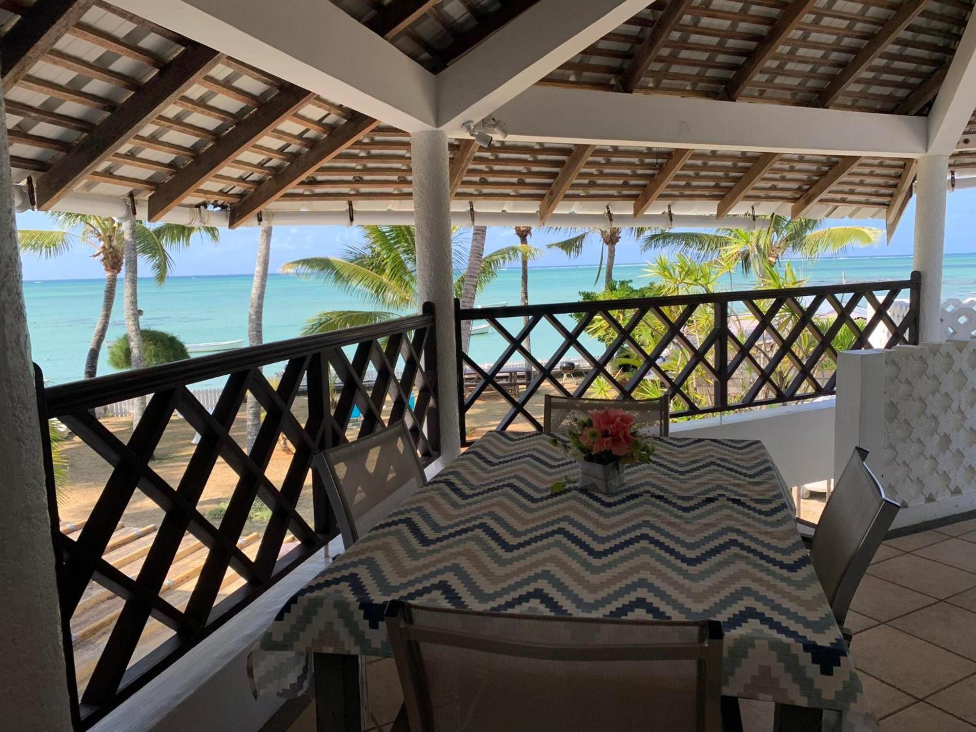 Islands View - Mazor Beach Villas 그랑고브 객실 사진
