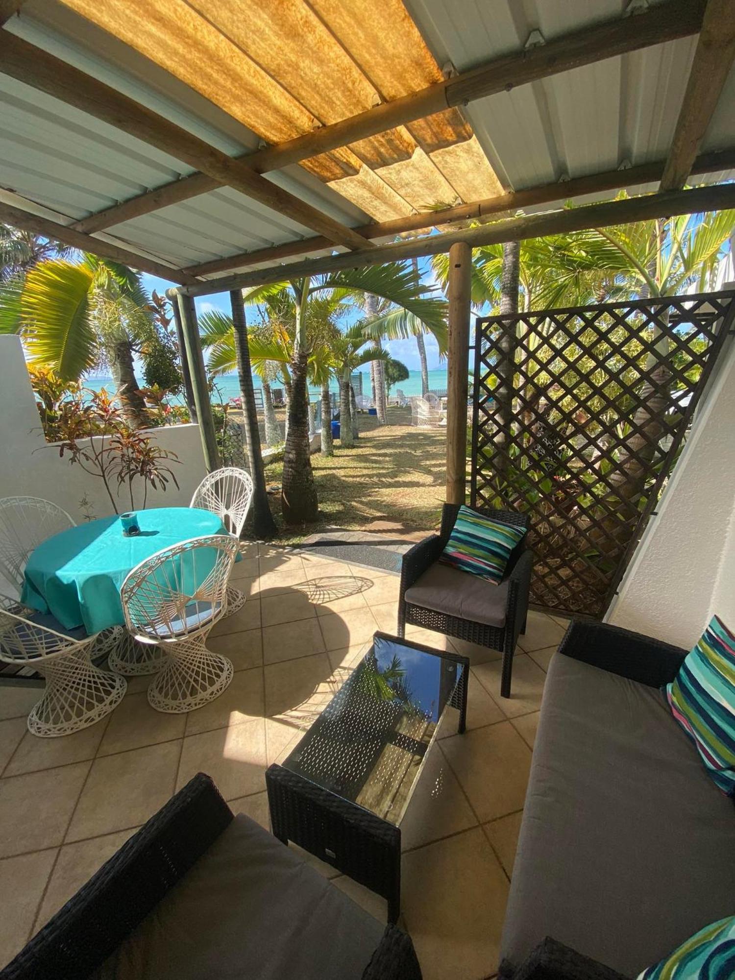 Islands View - Mazor Beach Villas 그랑고브 객실 사진